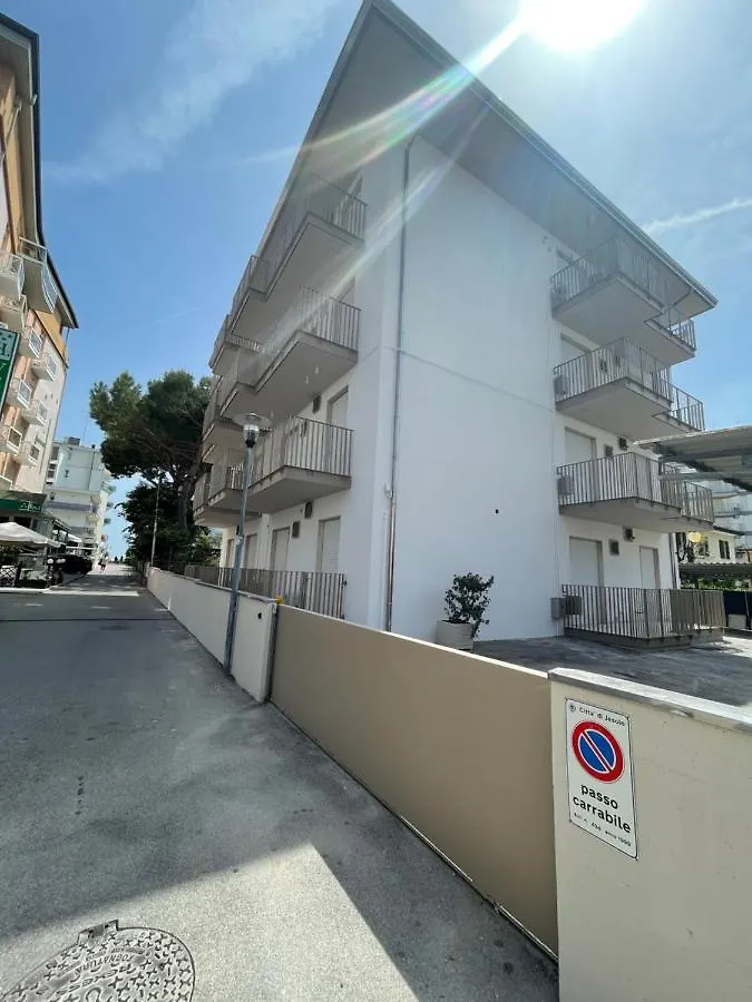 Appartamento Soyus 10 Lido di Jesolo Italy